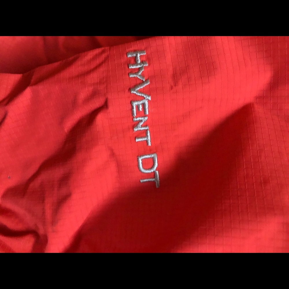 North Face Hooded Rain Jacket - Picture 6 of 6